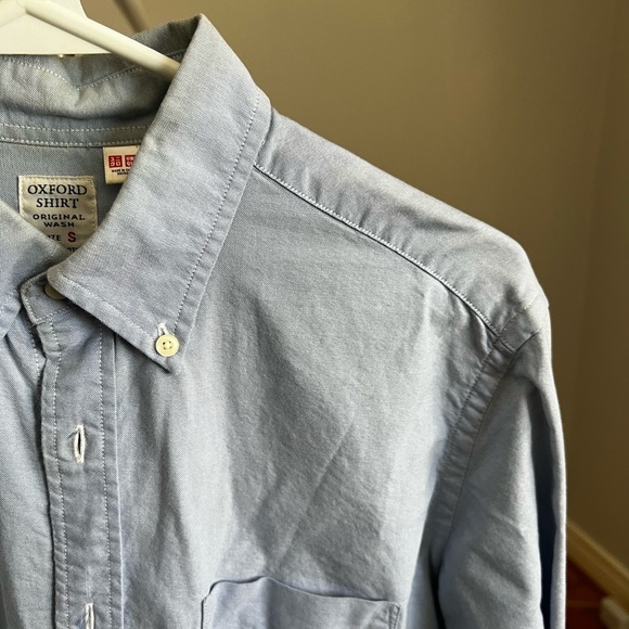UNIQLO Oxford Shirt - Picture 2 of 4